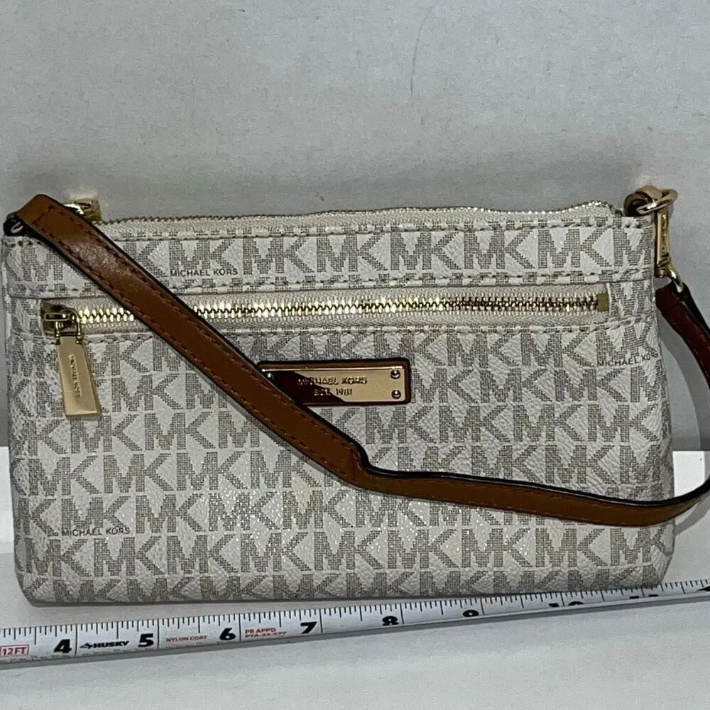 Michael Kors Women's Multicolor Jet Set Travel Monogram Logo Wristlet Handbag‎
